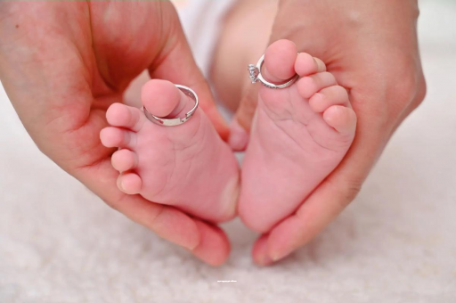 郯城五个月孕妇肚子多大